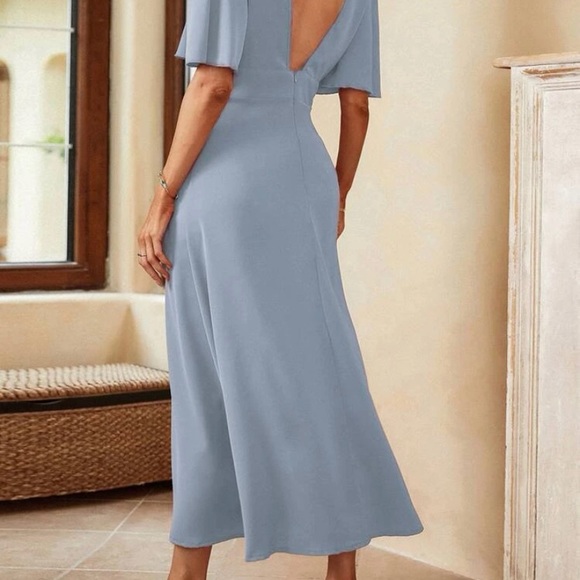 deep V neck butterfly sleeve tie backless spilt hem dress 🦋 - Picture 2 of 8